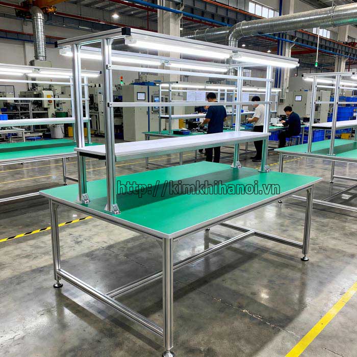 Bàn thao tác công nghiệp WT902