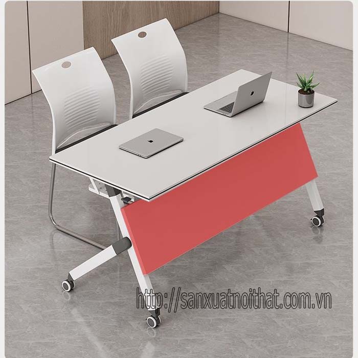 Bàn học gấp gọn có bánh xe dùng trong training